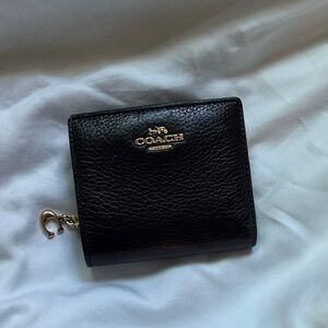 Coach Snap Black Leather Wallet